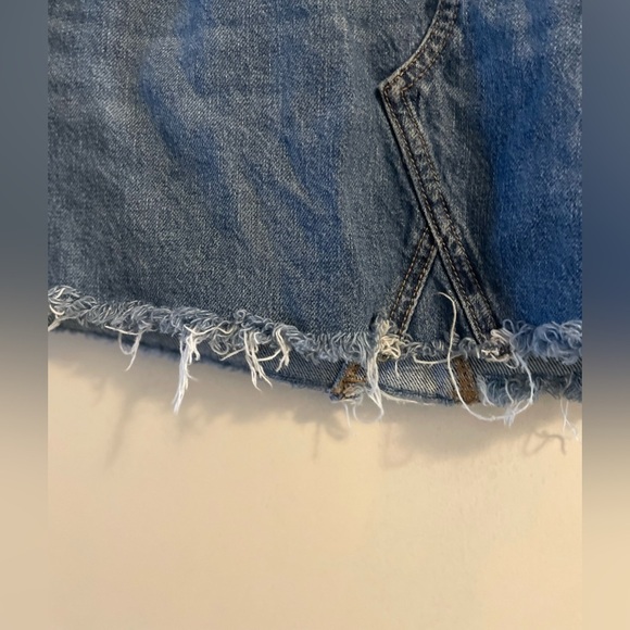 American Eagle Super High Rise A Line Distressed Denim Skirt Size 14 - Picture 2 of 14